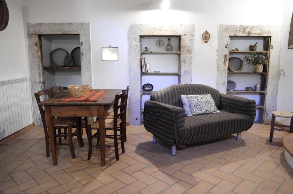 Le Siepi Country House Santo Stefano Di Sessanio Exterior photo